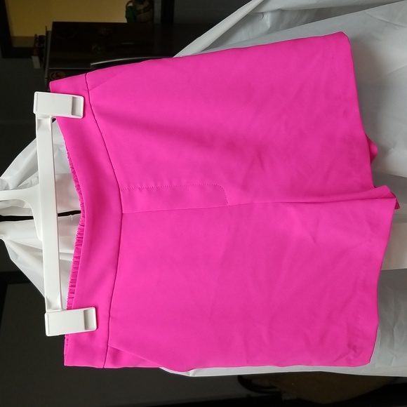 Skies are blue neon pink shorts with pockets Nwot - Picture 3 of 5